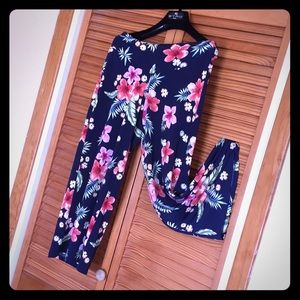 One fashion Floral print wide leg cropped pants